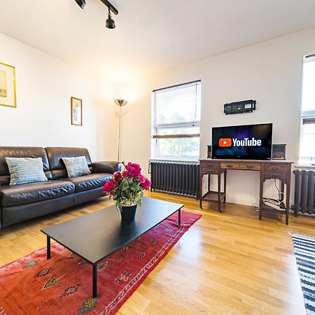Hackney Central Houseshare London Luaran gambar